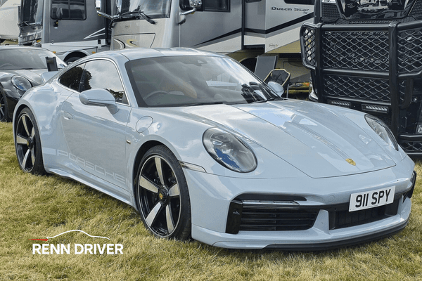 Porsche 911 Sport Classic – Retro-Inspired Modern Masterpiece
