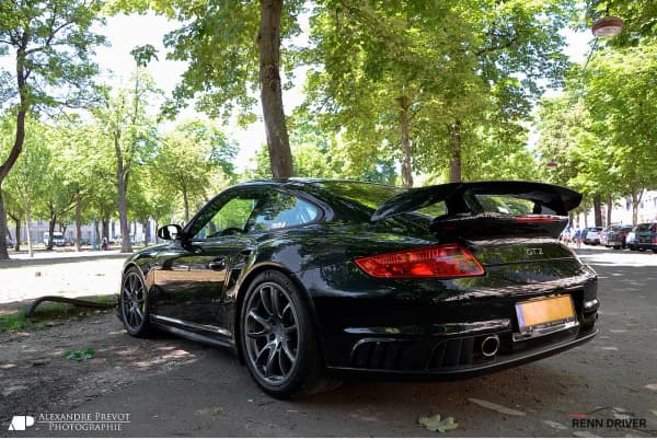 Porsche 997 GT2 – The Turbo That Dropped the Safety Net
