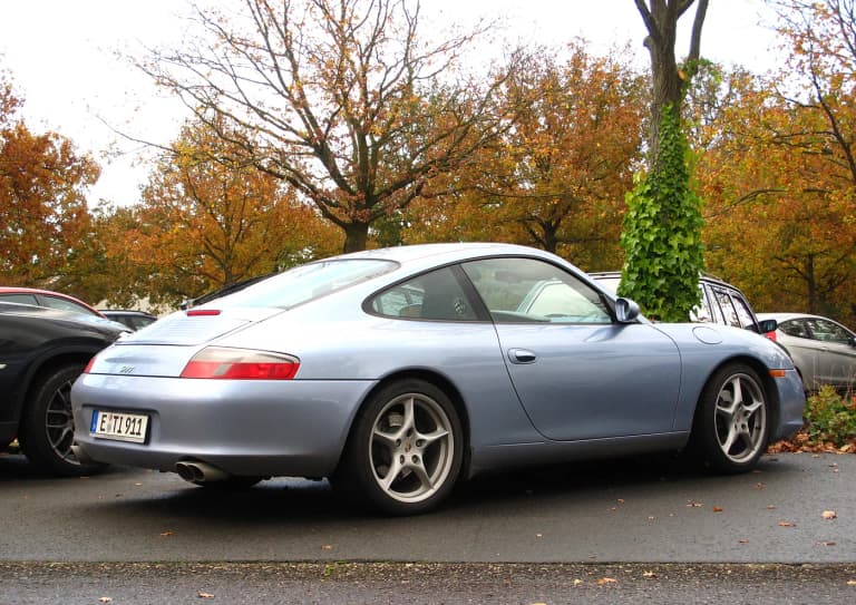Water-cooled Porsche 911 (996)
