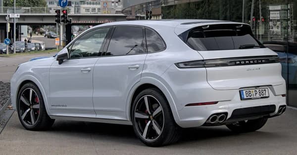 Porsche Cayenne S: The Mid-Tier V8 Cayenne Explained