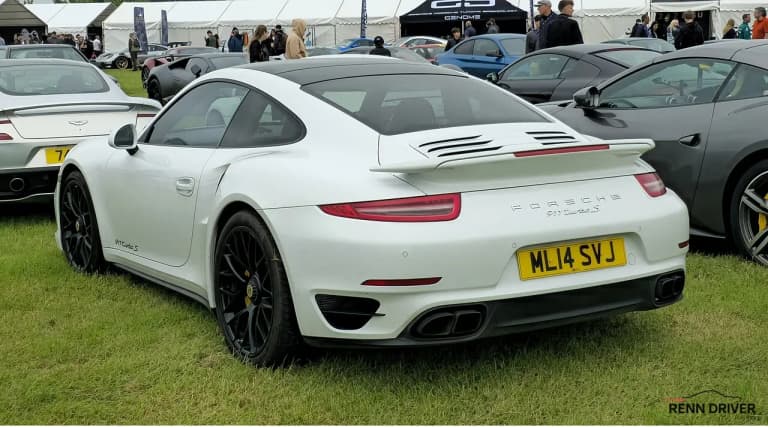 White Porsche 991 Turbo S