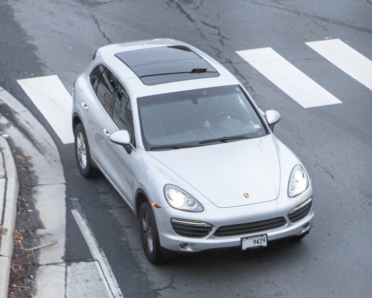 Second-generation 92A Porsche Cayenne, three-quarter view