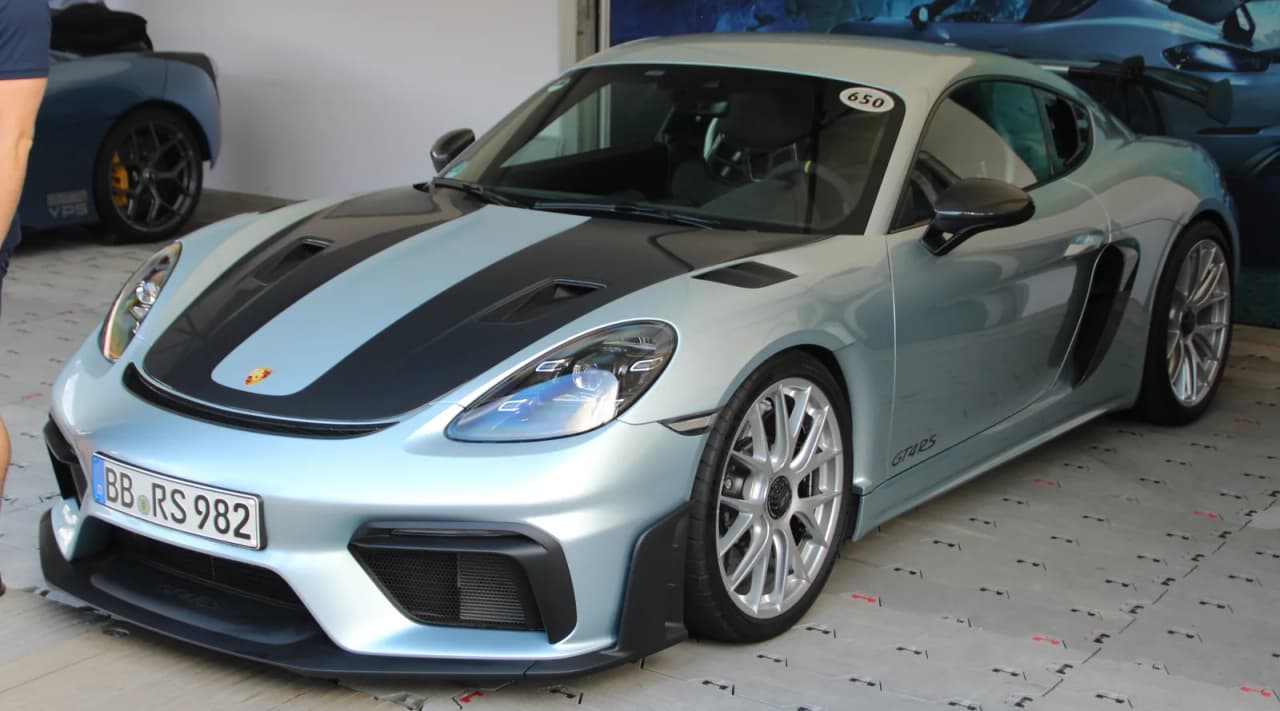 White Porsche 718 Cayman GT4 RS with Weissach Package at the 2022 Goodwood Festival of Speed.