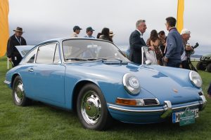 Porsche 901 blue front