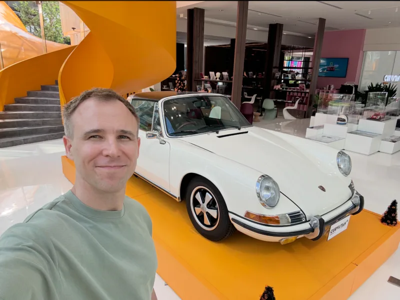 Joe at Curvistan Bangkok