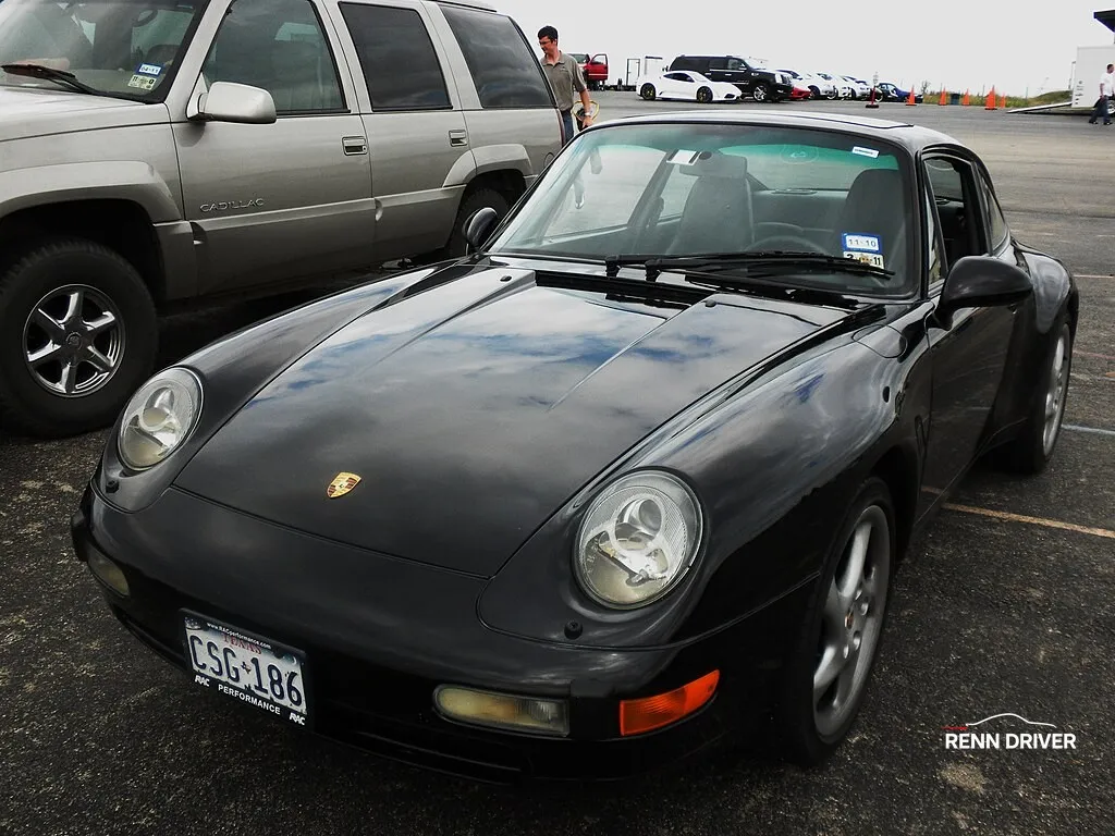 Porsche 993 for comparison
