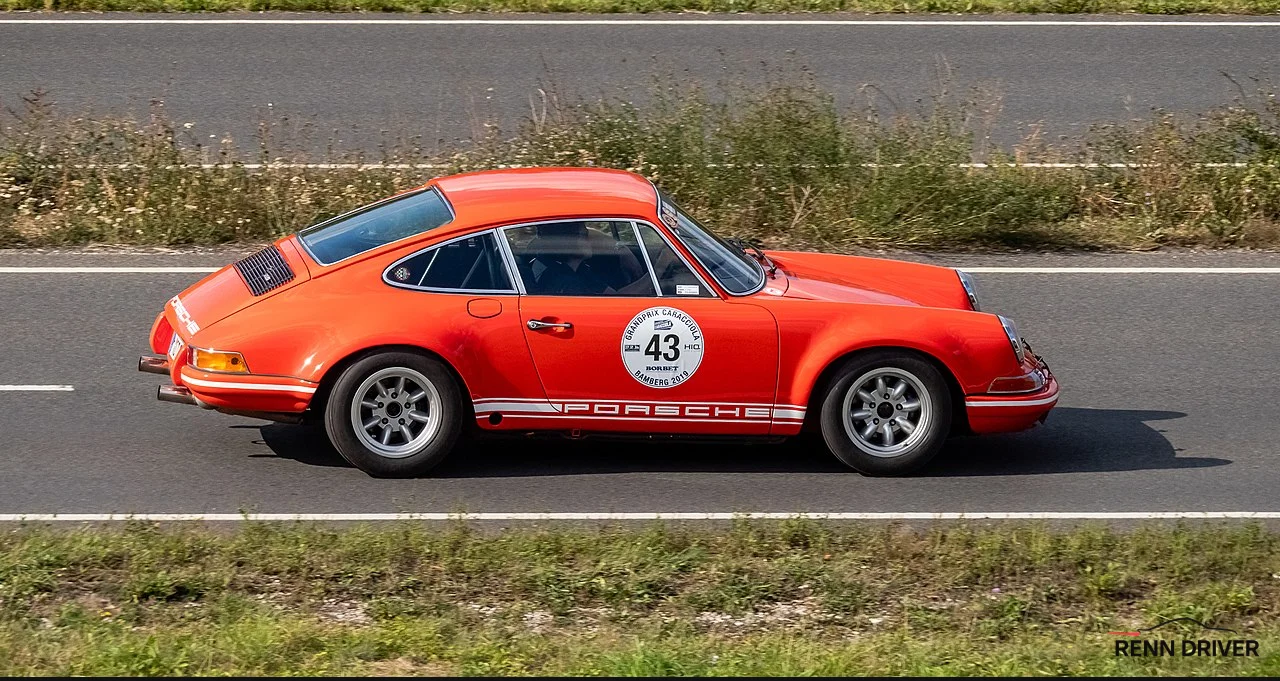 Porsche 911 ST in rally livery