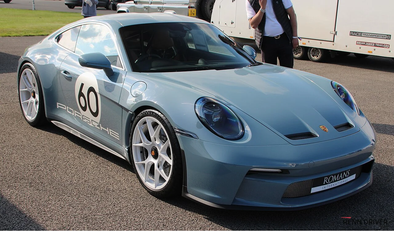 Grey Porsche 911 S/T