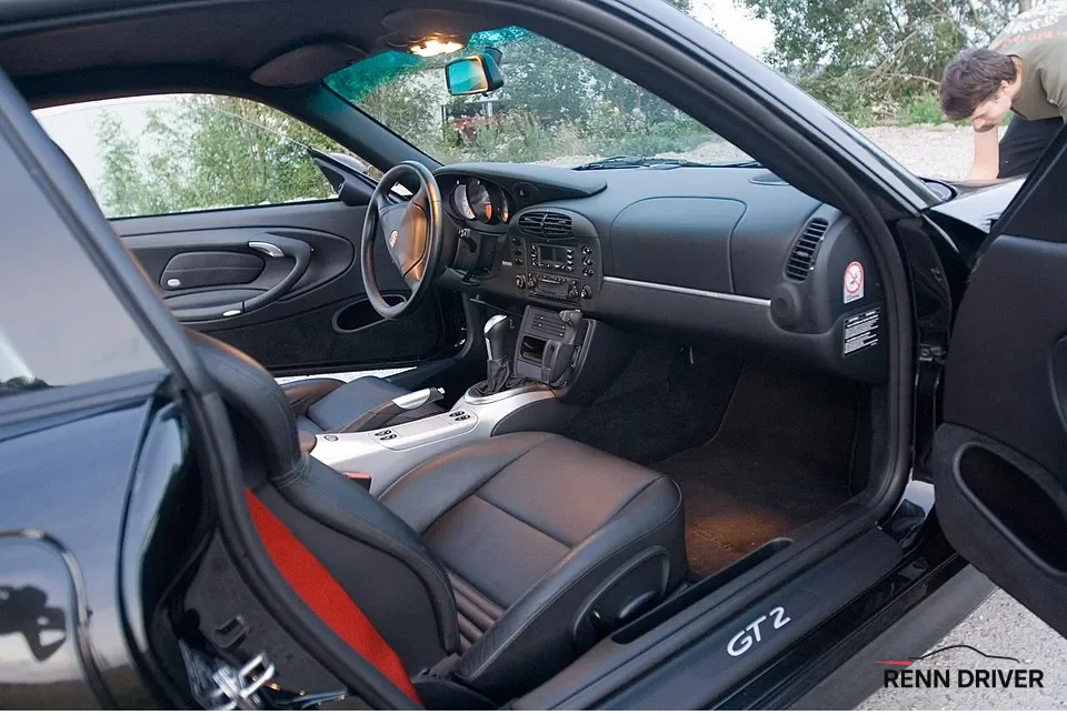 Porsche 996 GT2 Interior