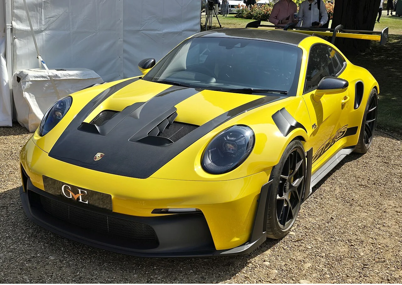 Porsche 992 GT3 RS at HCC car event