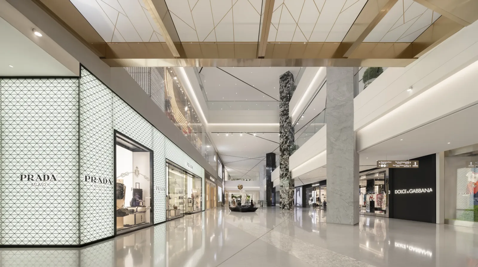 Siam Paragon (Supercar Park)